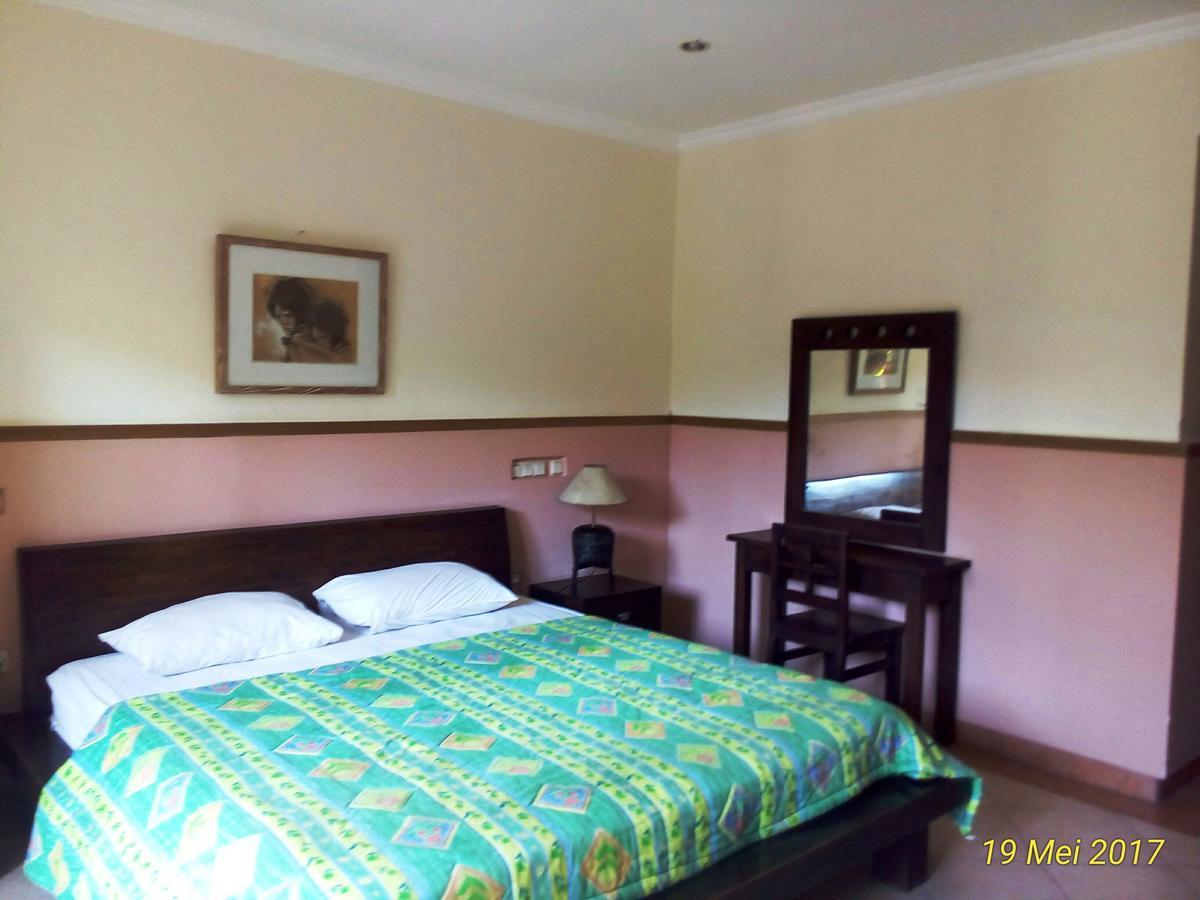 Pondok Alit Resort Seminyak Kültér fotó